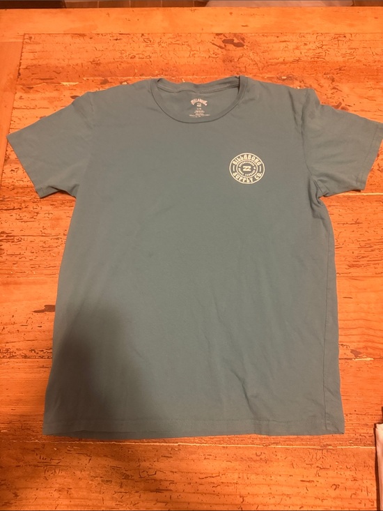 Billabong Other - Billabong Men’s Short Sleeve Tee in Sea Blue with Chest Logo